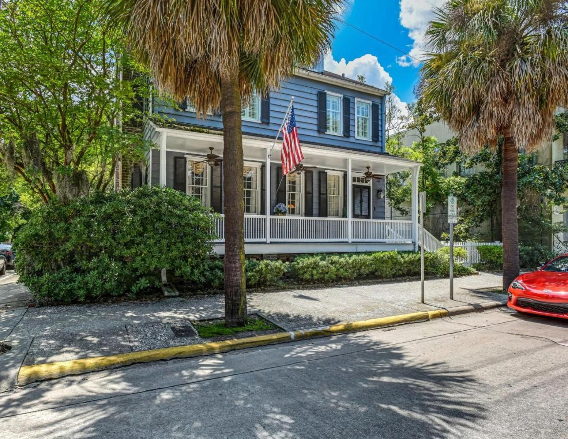 Spanish Moss Inn Савана Екстериор снимка
